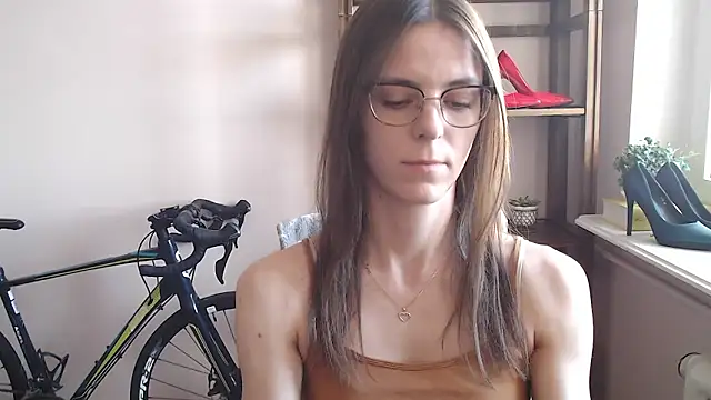 love megi online show from March 3, 2:23 pm