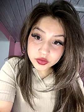 Snapshot of sweet__thang chatting on September 15, 4:10 am sweet thang online show from September 15, 4:10 am