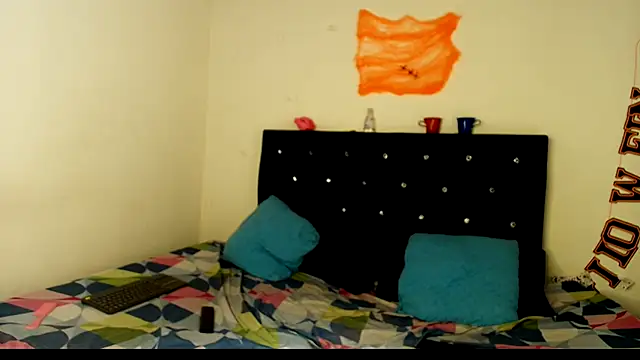 Kymberlyandlucas2 online show from October 24, 3:30 pm