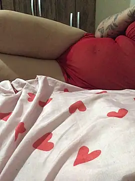 babyluzzy online show from February 12, 12:56 am