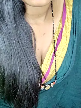Snapshot of Sonu_gowda143 chatting on September 19, 6:45 am Sonu gowda143 online show from September 19, 6:45 am