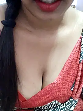 Snapshot of Sonu_gowda143 chatting on October 24, 4:30 am Sonu gowda143 online show from October 24, 4:30 am