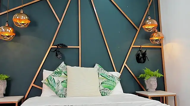 Lia Valmont online show from March 20, 3:28 pm