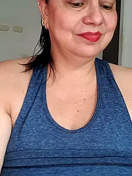 michellrodriguez online show from May 31, 3:51 pm
