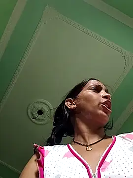 Snapshot of Hotty-Nidhi chatting on September 14, 2:31 am Hotty-Nidhi online show from September 14, 2:31 am