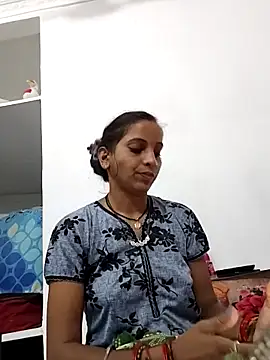 Snapshot of Hotty-Nidhi chatting on October 3, 3:22 am Hotty-Nidhi online show from October 3, 3:22 am