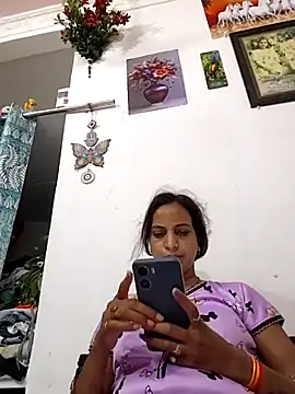 Hotty-Nidhi online show from May 28, 3:15 am