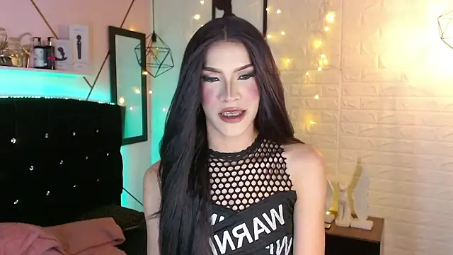 agatha rodriguez online show from January 14, 2:22 pm