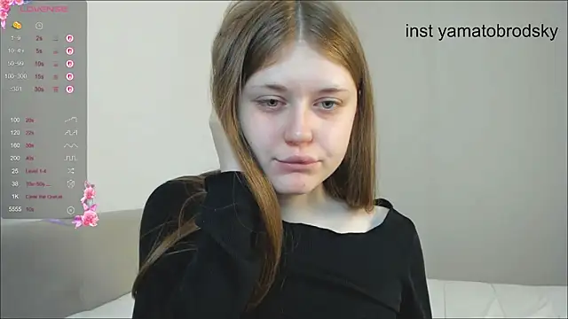 Snapshot of YamatoBrodsky chatting on September 12, 8:38 pm YamatoBrodsky online show from September 12, 8:38 pm