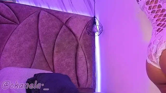 Kanela miller  online show from November 24, 1:02 pm