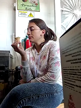 HOLY DOLL online show from September 13, 7:22 pm