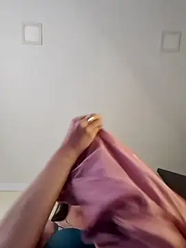 HOLY DOLL online show from September 23, 7:12 pm