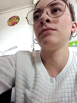 HOLY DOLL online show from October 3, 7:19 pm