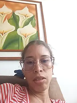 Sexi girl29 online show from July 14, 4:00 pm