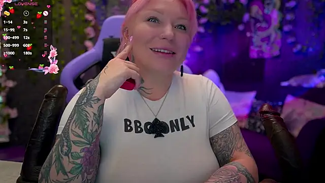 BlackedBarbie online show from October 16, 7:05 pm