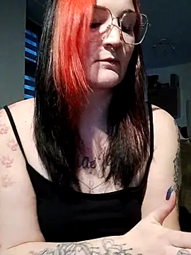 TiffiChantiT2 online show from January 14, 7:13 am