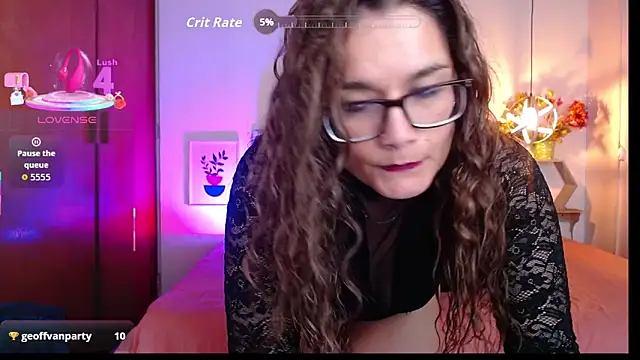 Snapshot of Rose_Thompson1 chatting on October 1, 3:28 pm Rose Thompson1 online show from October 1, 3:28 pm
