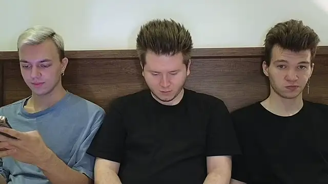 boys sobolisha online show from September 18, 8:40 pm