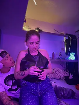 LoganPeny online show from November 12, 5:16 am