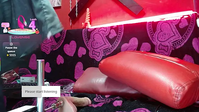 Tracy KS online show from September 11, 5:02 pm