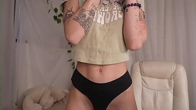 mystica  online show from November 22, 10:18 am