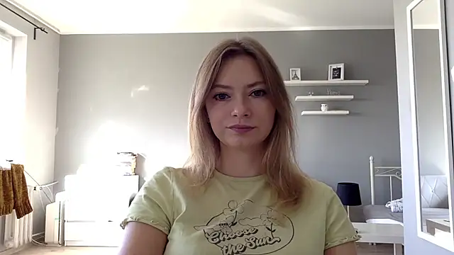 Snapshot of MillieShow chatting on September 25, 8:02 am MillieShow online show from September 25, 8:02 am