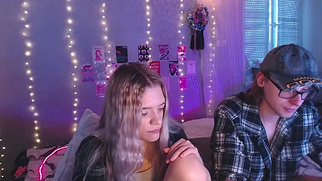 Your Horny Friends online show from May 5, 1:25 pm