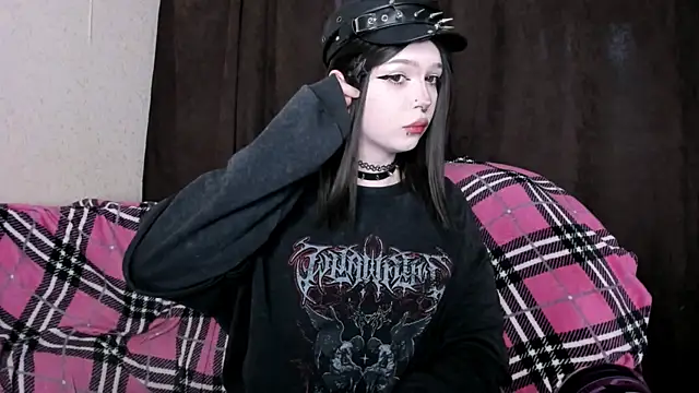 amelia mays xx online show from April 7, 5:31 am