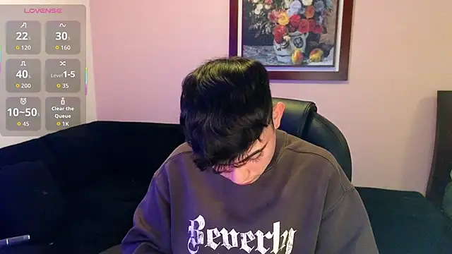 lukeboyce33 online show from October 28, 2:06 am