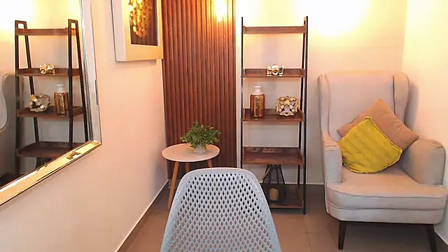 Coral Lise online show from November 20, 11:22 am