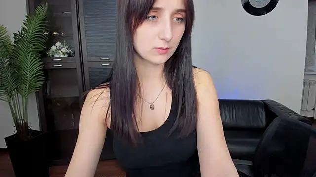 Snapshot of JulietMonli chatting on September 25, 7:45 pm JulietMonli online show from September 25, 7:45 pm