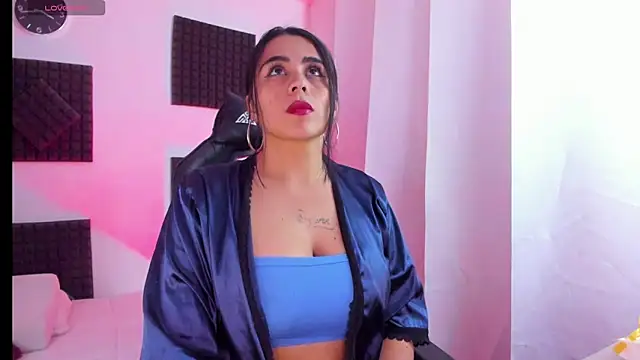 hannarusso online show from September 30, 8:46 pm