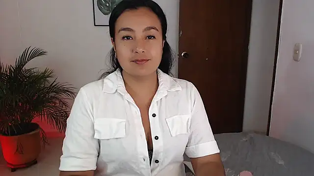 Themagicpotion online show from June 3, 4:45 pm