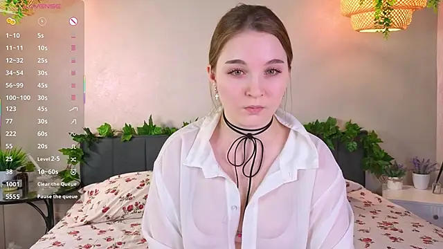 ConstanceHelms online show from December 15, 5:34 am