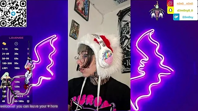 d3m0ny0 0 online show from April 15, 7:58 pm