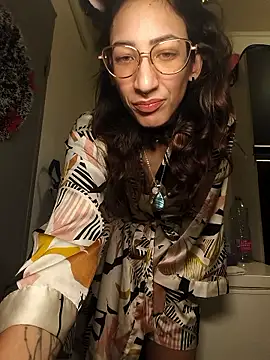 meletalex online show from December 14, 5:24 am