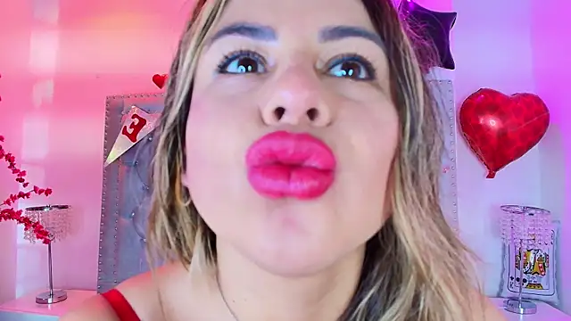 Lia adamsss online show from February 22, 6:47 am