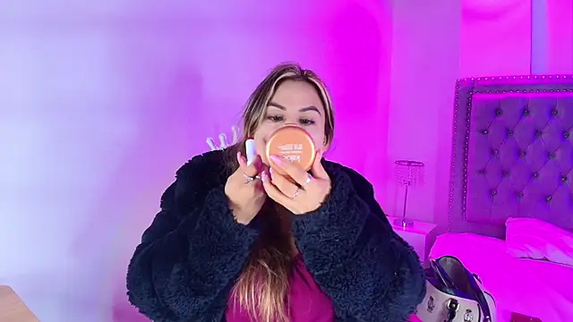 Lia adamsss online show from January 13, 1:55 am