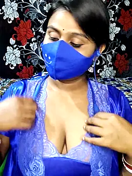 Snapshot of hotshilpa chatting on September 12, 2:35 pm hotshilpa online show from September 12, 2:35 pm