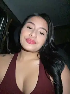 andrea gomes  online show from March 20, 10:20 am