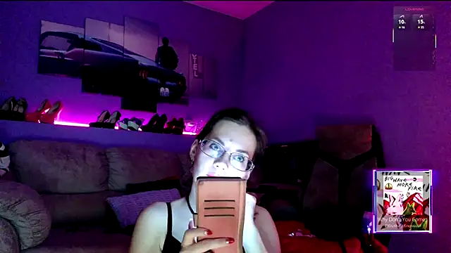 MilanaPure online show from December 20, 3:21 am