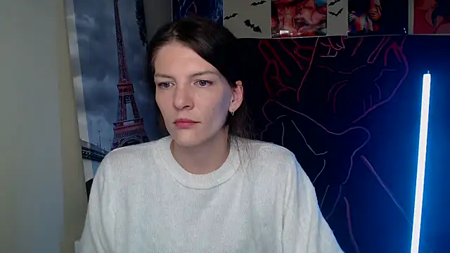 VanessaRey  online show from October 9, 5:17 pm