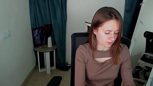 Snapshot of Catherine_e chatting on September 12, 6:59 pm Catherine e online show from September 12, 6:59 pm