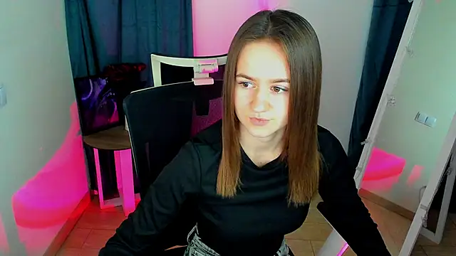 Snapshot of Catherine_e chatting on September 24, 6:29 pm Catherine e online show from September 24, 6:29 pm