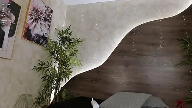 mia lacy  online show from November 15, 7:37 pm