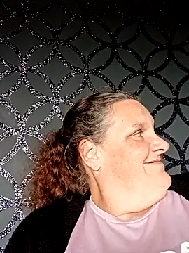 MissQueenBeex online show from October 4, 10:43 am