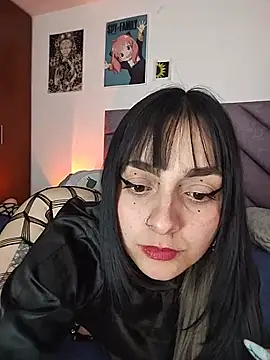 KARINNA  RAVEN online show from June 10, 12:43 am