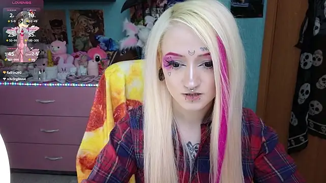 Manuela unicorn online show from March 17, 1:04 pm