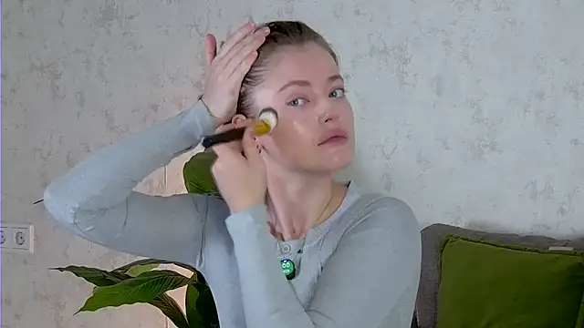 AshleyD  online show from October 25, 3:14 am