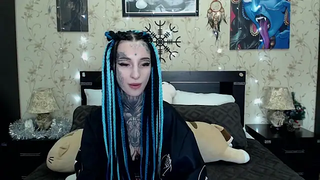 Velvetbat online show from December 14, 7:03 am